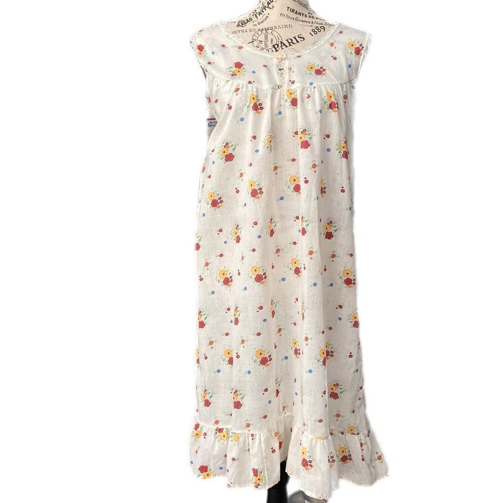 Vintage Elsie of Miami Night Dress in Cream and Floral Size Large